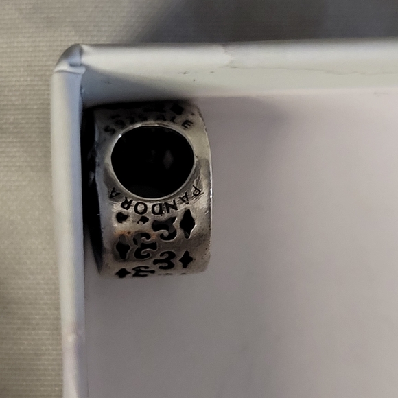 Disney " you fill my world with wonder" charm. Magic carpet ride. Silver - Picture 4 of 5